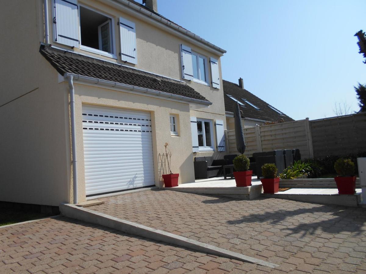 Gite De Eric Et Rose Bernieres-sur-Mer Exterior photo