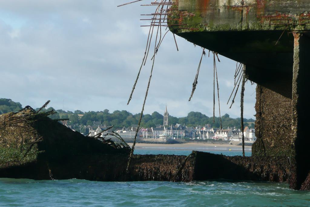 Gite De Eric Et Rose Bernieres-sur-Mer Exterior photo
