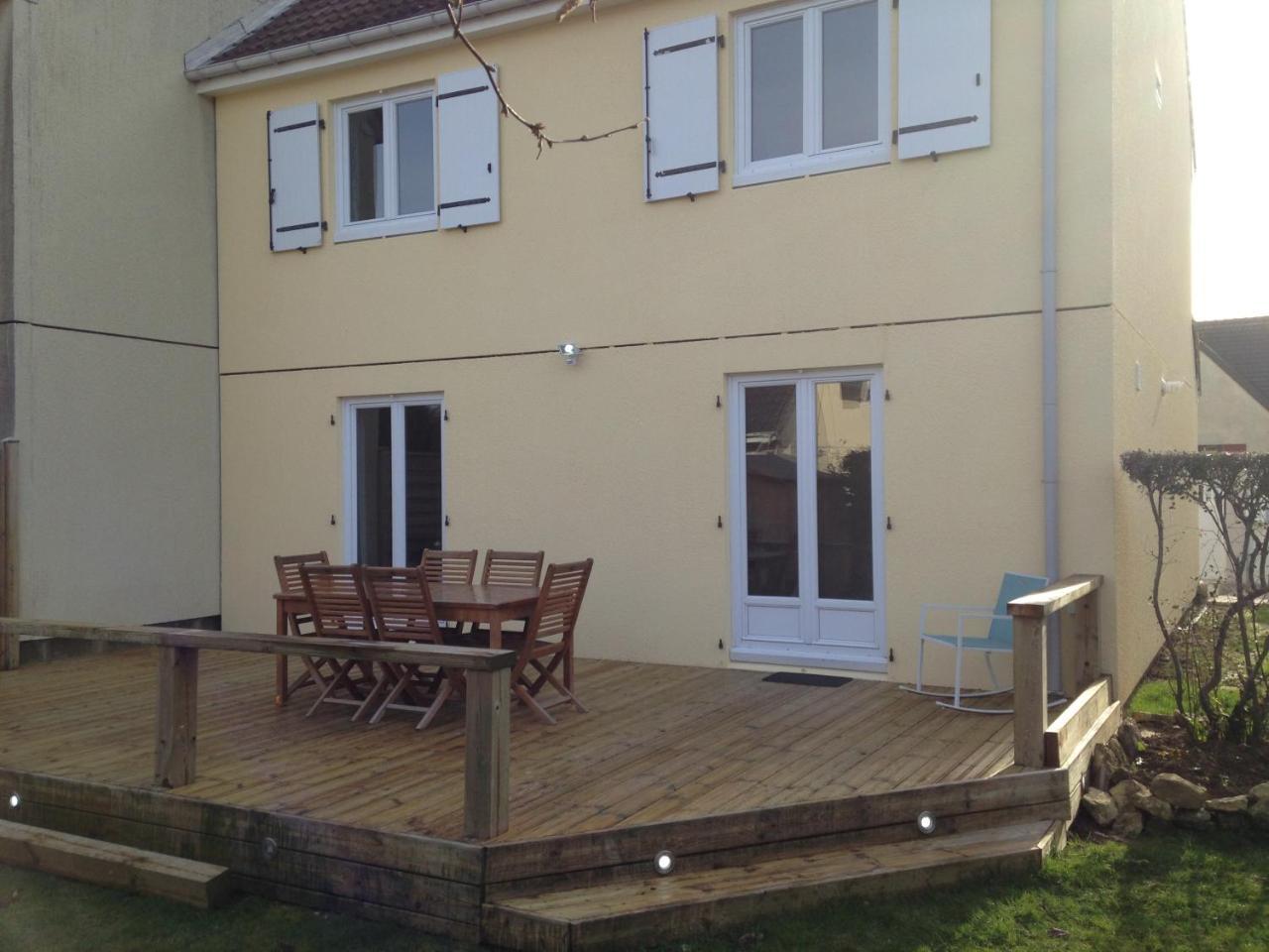 Gite De Eric Et Rose Bernieres-sur-Mer Exterior photo
